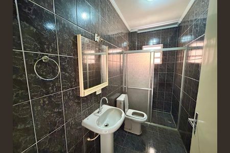 Casa à venda com 300m², 3 quartos e 2 vagasBanheiro 2