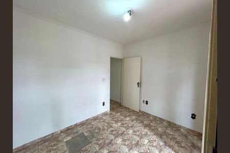 Casa à venda com 300m², 3 quartos e 2 vagasQuarto Suíte