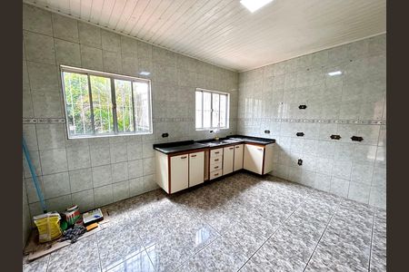 Casa à venda com 300m², 3 quartos e 2 vagasCozinha