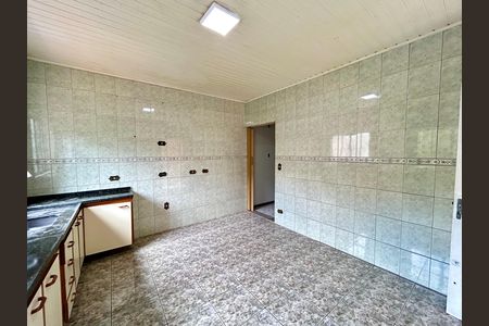 Casa à venda com 300m², 3 quartos e 2 vagasCozinha