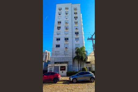 Fachada  de apartamento à venda com 2 quartos, 60m² em Azenha, Porto Alegre