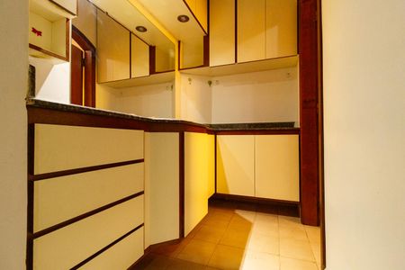 Casa para alugar com 400m², 5 quartos e 3 vagasBanheiro da Suíte