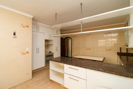 Casa para alugar com 400m², 5 quartos e 3 vagasCozinha