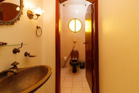 Casa para alugar com 400m², 5 quartos e 3 vagasLavabo