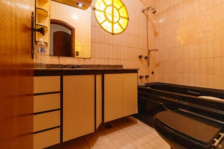 Casa para alugar com 400m², 5 quartos e 3 vagasBanheiro Suíte 2