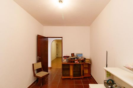 Casa para alugar com 400m², 5 quartos e 3 vagasQuarto