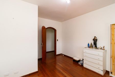 Casa para alugar com 400m², 5 quartos e 3 vagasSuíte 2