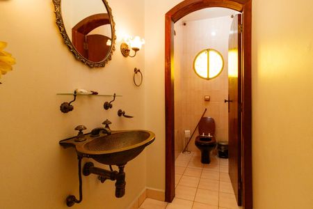 Casa para alugar com 400m², 5 quartos e 3 vagasLavabo