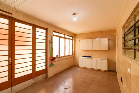 Casa para alugar com 400m², 5 quartos e 3 vagasLavanderia