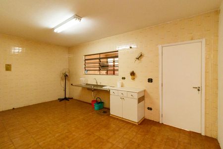 Casa para alugar com 400m², 5 quartos e 3 vagasLavanderia