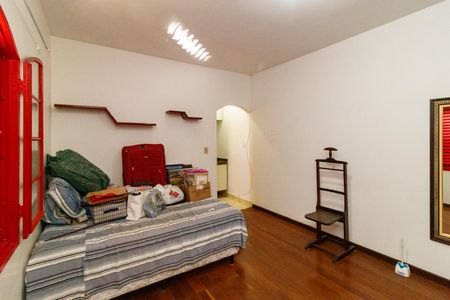 Casa para alugar com 400m², 5 quartos e 3 vagasSuíte 3