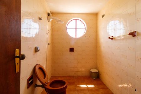 Casa para alugar com 400m², 5 quartos e 3 vagasBanheiro