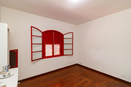 Casa para alugar com 400m², 5 quartos e 3 vagasSuíte 2