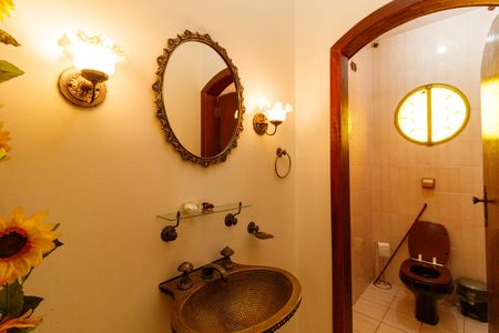 Casa para alugar com 400m², 5 quartos e 3 vagasLavabo