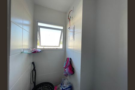 Apartamento para alugar com 49m², 2 quartos e 1 vaga Apartamento para alugar com 49m², 2 quartos e 1 vagaBanheiro da Suíte 1