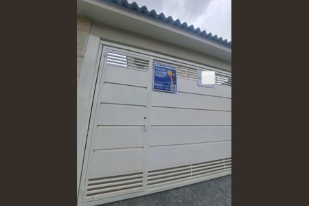 Casa à venda com 130m², 3 quartos e 3 vagas Casa à venda com 130m², 3 quartos e 3 vagasPLACA