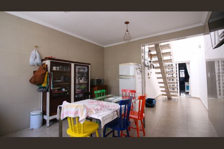 Casa à venda com 222m², 2 quartos e sem vagaCozinha