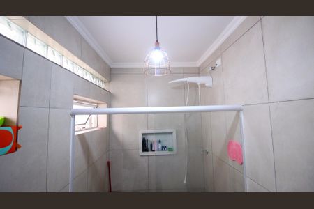 Casa à venda com 222m², 2 quartos e sem vagaBanheiro 2