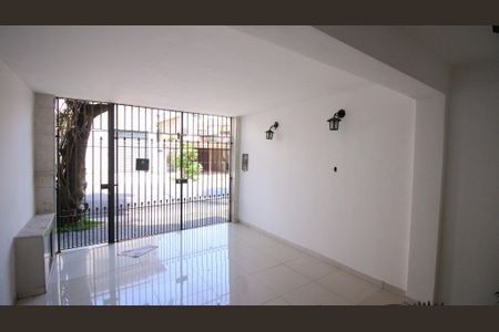 Casa à venda com 222m², 2 quartos e sem vagaGaragem