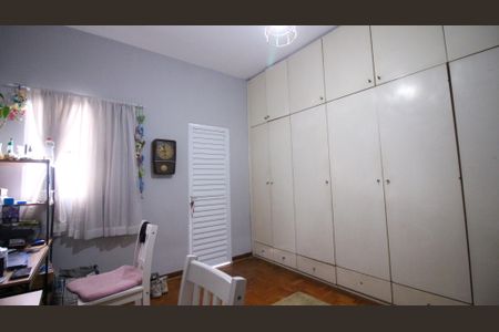 Casa à venda com 222m², 2 quartos e sem vagaQuarto