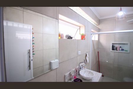 Casa à venda com 222m², 2 quartos e sem vagaBanheiro 2