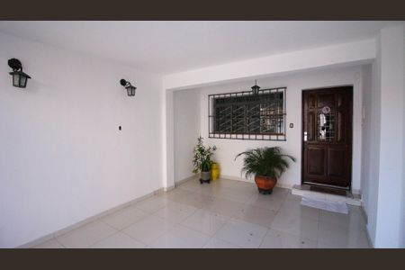 Casa à venda com 222m², 2 quartos e sem vagaGaragem