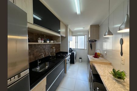 Apartamento para alugar com 62m², 2 quartos e 1 vagaCozinha