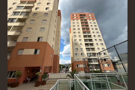 Apartamento para alugar com 62m², 2 quartos e 1 vagaFachada