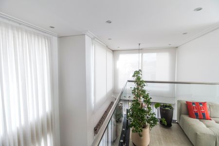 Casa de condomínio à venda com 368m², 3 quartos e 6 vagasSala