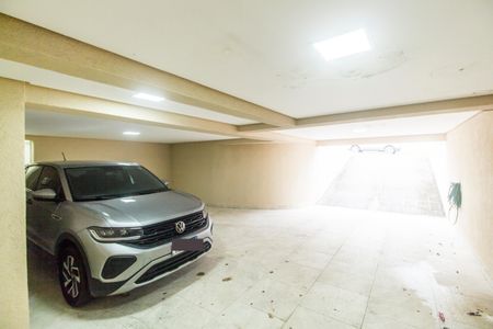 Casa de condomínio à venda com 368m², 3 quartos e 6 vagasGaragem