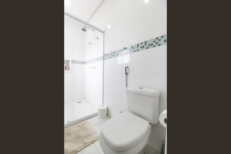 Casa de condomínio à venda com 368m², 3 quartos e 6 vagasBanheiro da Suíte