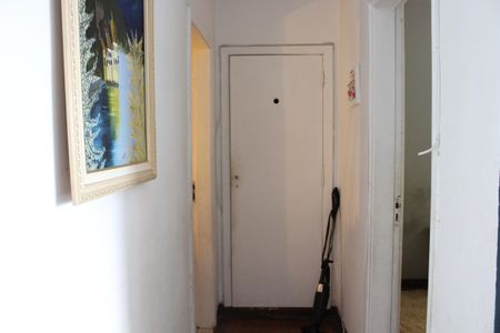 Apartamento à venda com 68m², 2 quartos e sem vagaArmário no Corredor