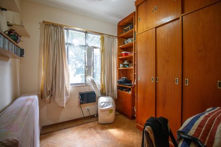 Apartamento à venda com 70m², 3 quartos e 1 vagaQuarto 2