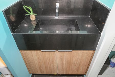 Apartamento para alugar com 29m², 2 quartos e sem vaga Apartamento para alugar com 29m², 2 quartos e sem vagaBanheiro - Pia externa
