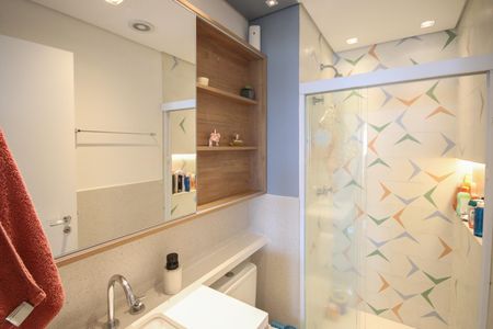 Apartamento à venda com 70m², 2 quartos e 1 vagaBanheiro 