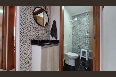 Apartamento à venda com 64m², 2 quartos e 1 vaga Apartamento à venda com 64m², 2 quartos e 1 vagaBanheiro