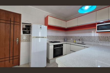 Apartamento à venda com 64m², 2 quartos e 1 vaga Apartamento à venda com 64m², 2 quartos e 1 vagaCozinha