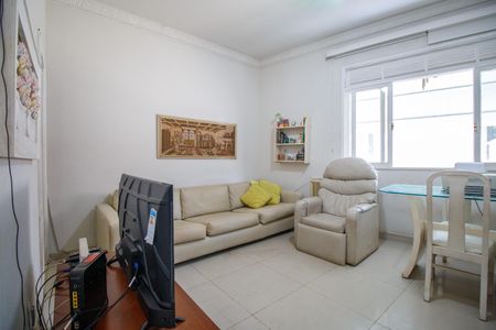 Sala de casa para alugar com 2 quartos, 140m² em Grajaú, Rio de Janeiro