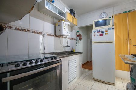 Casa para alugar com 140m², 2 quartos e 1 vaga Casa para alugar com 140m², 2 quartos e 1 vagaCozinha