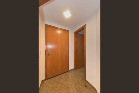 Sala - Entrada de apartamento para alugar com 3 quartos, 197m² em Vila Cruzeiro, São Paulo