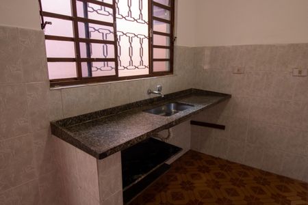 Cozinha de casa para alugar com 1 quarto, 39m² em Vila Ponte Rasa, São Paulo
