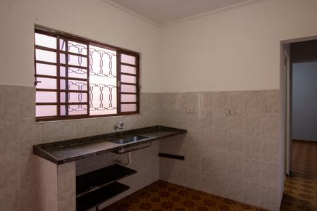 Cozinha de casa para alugar com 1 quarto, 39m² em Vila Ponte Rasa, São Paulo