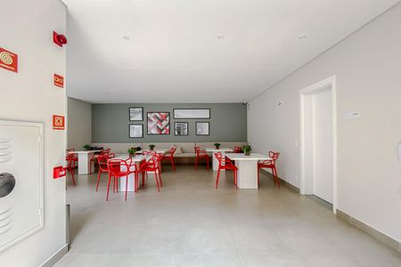 Apartamento à venda com 38m², 2 quartos e sem vagaÁrea comum - Salão de festas