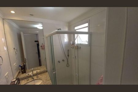 Apartamento à venda com 95m², 2 quartos e 2 vagasBanheiro