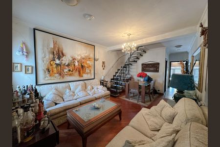 Casa à venda com 3 quartos, 110m² em Bom Retiro, São Paulo