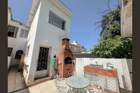 Casa para alugar com 110m², 3 quartos e 1 vagaQuintal