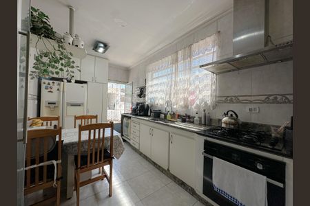 Casa para alugar com 110m², 3 quartos e 1 vagaCozinha