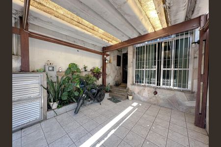 Casa para alugar com 110m², 3 quartos e 1 vagaGaragem