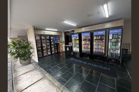 Apartamento para alugar com 71m², 2 quartos e 1 vagaÁrea comum