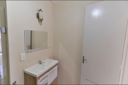 Apartamento para alugar com 71m², 2 quartos e 1 vagaBanheiro